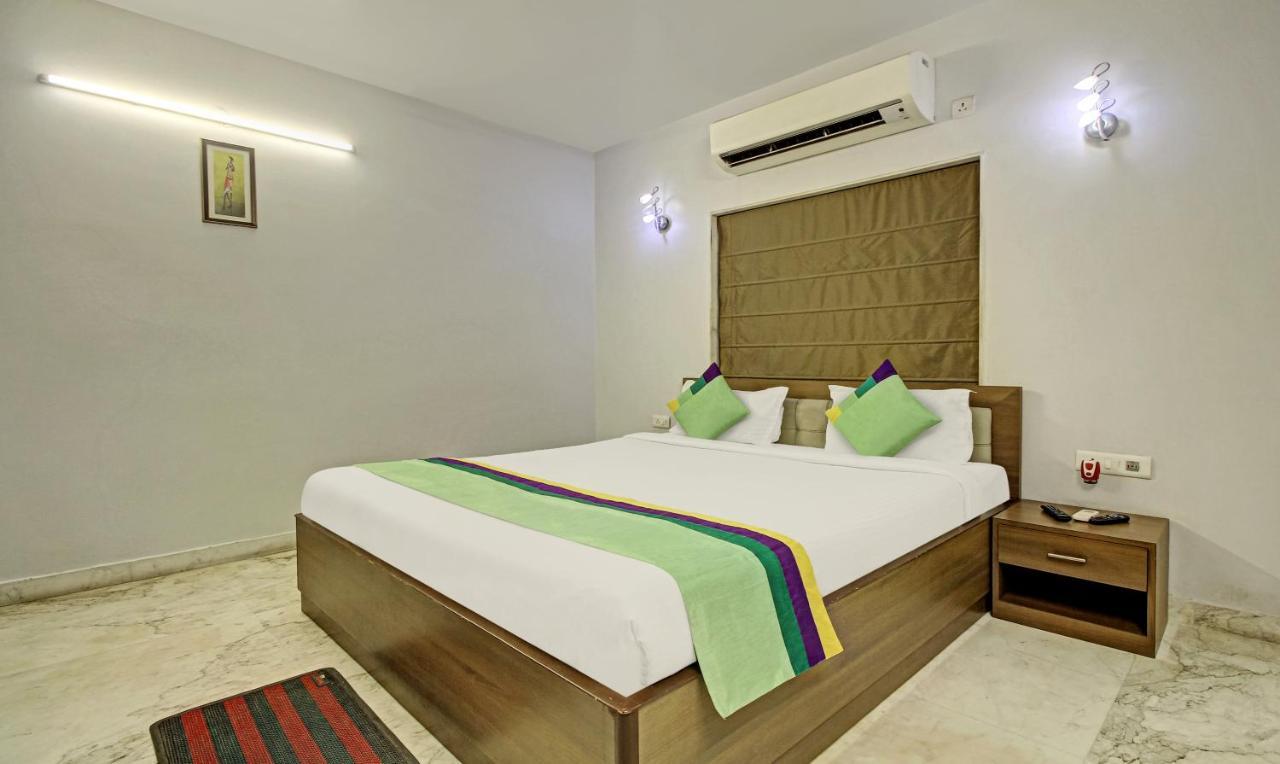 Hotel Treebo Sreemaa Newtown Panchuria Exterior foto